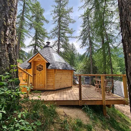 Alpin D'home & Hotel