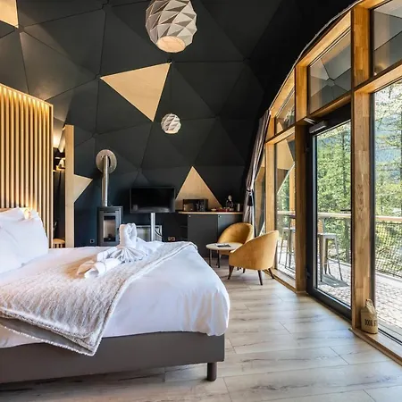 Alpin D'home & Hotel