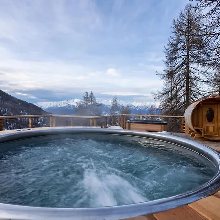 Alpin D'home & Hotel